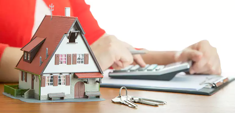 Why Choose Us in Middleborough Center, MA? – The Easiest Way to Sell Before Moving