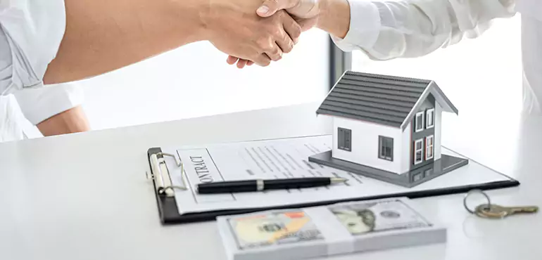 Why Choose Woburn Home Buyers to Buy Your Home Off Market On Cash in Woburn, MA?
